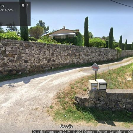 Bambou Entre Mer Et Montagnes Chateauneuf-Grasse Exterior foto