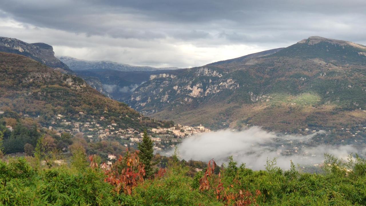 Bambou Entre Mer Et Montagnes Chateauneuf-Grasse Exterior foto